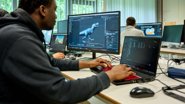 Des élèves conçoivent des modèles pour les images de synthèse